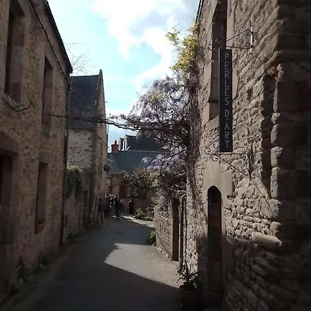 Le Roche B